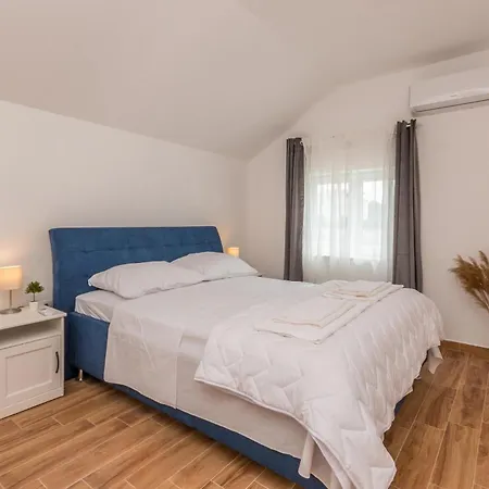 Prázdninový dům Pet Friendly In Radasinovci *